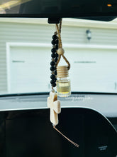 Load image into Gallery viewer, Apple Harvest Car Diffuser