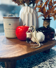 Load image into Gallery viewer, Apple Harvest Car Diffuser