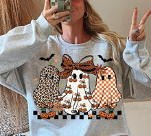 Load image into Gallery viewer, Ghosty Sweatshirt

