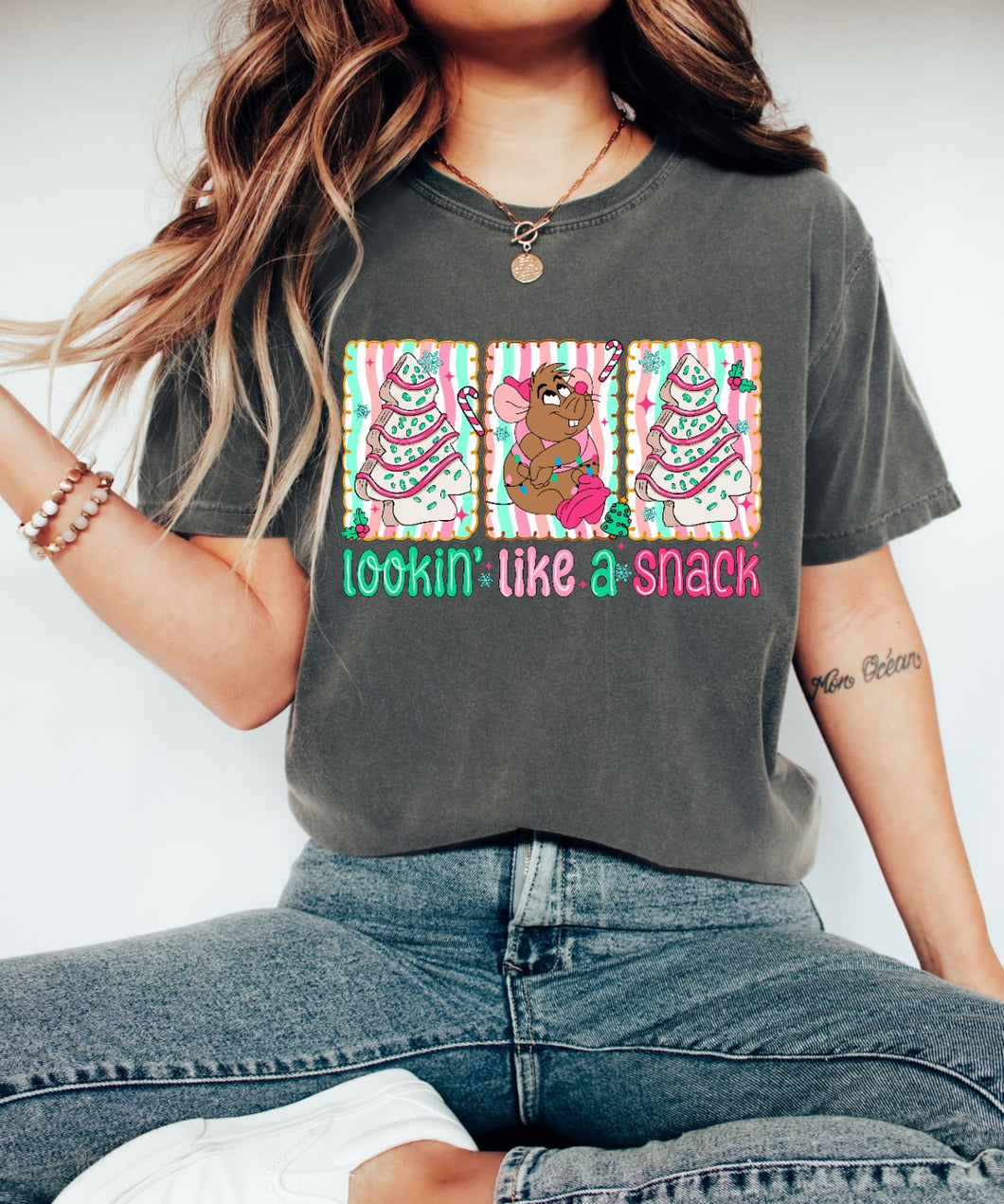 Lookin like a snack Tee Shirt