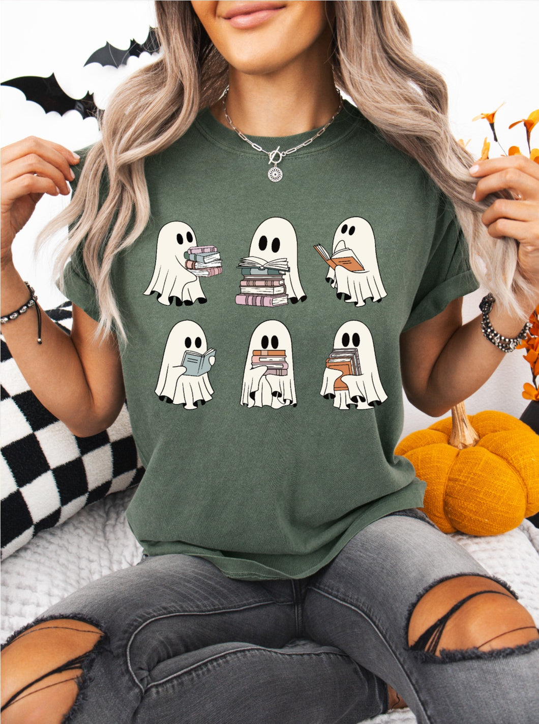 Ghost reading Tee Shirt